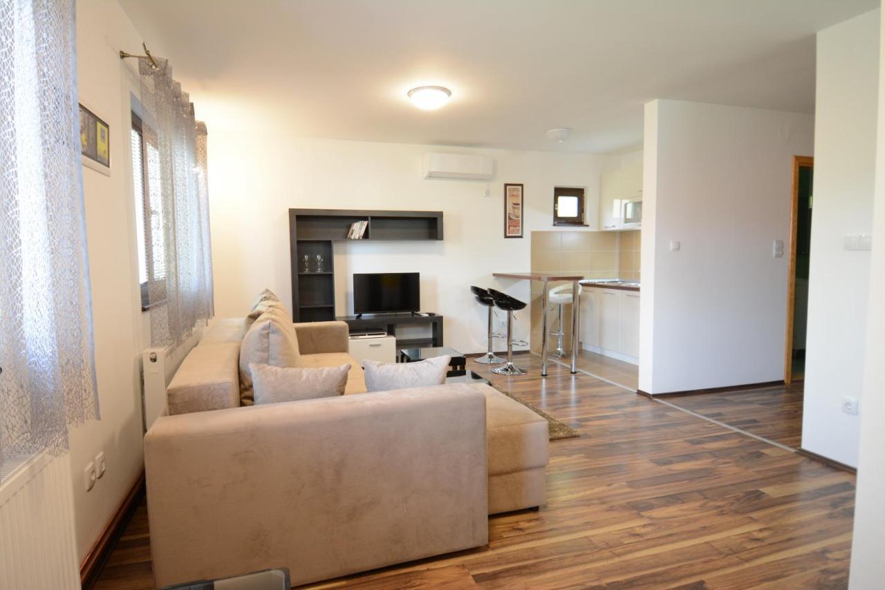 Apartmani Ogi I Ana باغينا باستا المظهر الخارجي الصورة